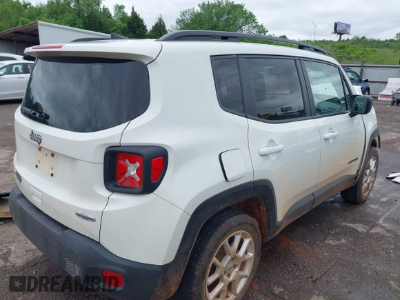 2022 Jeep Renegade Latitude with VIN ZACNJDB18NPN89443, listed as a IAAI auction lot 42161861 with 98,914 mi miles and . Bid and sale history available at DreamBid. Image 4.