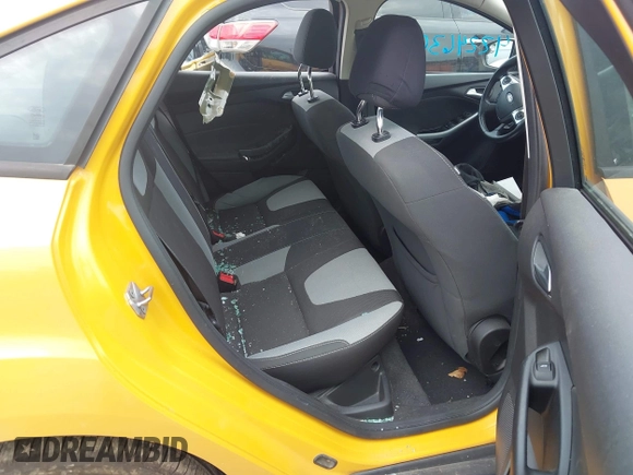 2012 Ford Focus SE with VIN 1FAHP3F2XCL220912, listed as a IAAI auction lot 42246306 with 99,162 mi miles and . Bid and sale history available at DreamBid. Image 8.