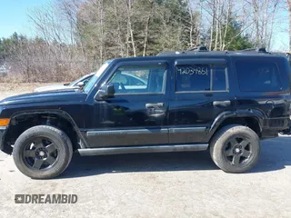 2006 Jeep Commander with VIN 1J8HG48K56C204031, listed as a IAAI auction lot 42034851 with 213,665 mi miles. Bid and sale history available at carsss.com. Image 12.