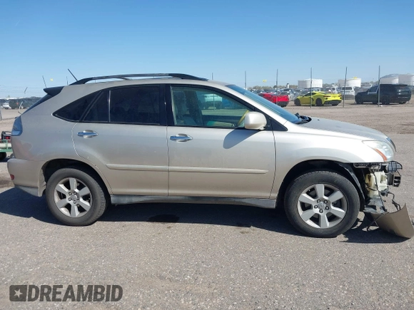2008 Lexus RX with VIN 2T2HK31U38C057662, listed as a IAAI auction lot 41977657 with 178,847 mi miles. Bid and sale history available at carsss.com. Image 14.