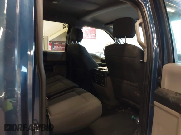 2018 Ford F-150 XL with VIN 1FTEW1EPXJKE93689, listed as a IAAI auction lot 41710693 with 117,065 mi miles. Bid and sale history available at carsss.com. Image 8.
