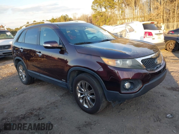 2011 Kia Sorento EX with VIN 5XYKUDA25BG033707, listed as a IAAI auction lot 41406401 with 166,753 mi miles. Bid and sale history available at carsss.com. Image 1.