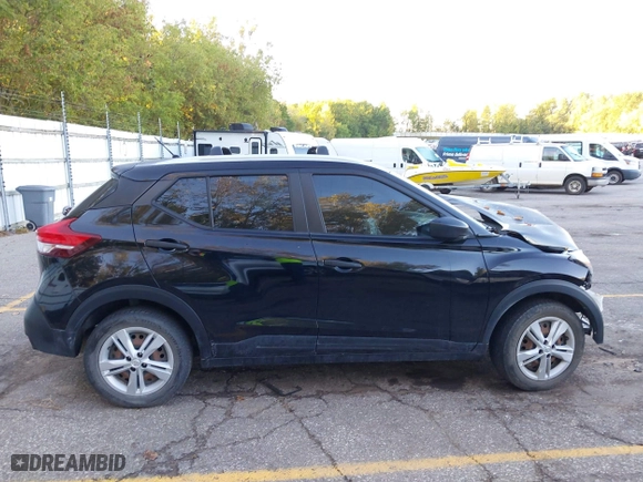 2018 Nissan Kicks SR with VIN 3N1CP5CU5JL518486, listed as a IAAI auction lot 40408119 with 87,664 mi miles. Bid and sale history available at carsss.com. Image 13.
