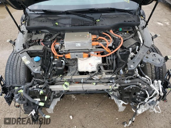 2022 Audi e-tron Premium Plus z VIN WA1LAAGE9NB010971, wystawiony jako Copart lot #51066514 z przebiegiem 26 885 mil mil oraz Szkoda całkowita • Salvage title. Historia ofert i sprzedaży dostępna na DreamBid. Obrazek 11.