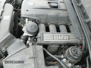 2011 BMW 3 Series 328i xDrive с VIN WBAKF3C50BE567893, выставлен на аукционе IAAI как лот 42048939 с пробегом 89 128 миль миль и . История ставок и продаж доступна на DreamBid. Изображение 19.