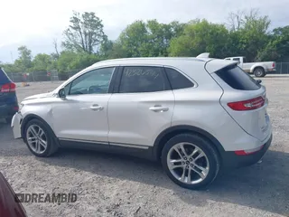 2015 Lincoln MKC z VIN 5LMCJ2A92FUJ06169, wystawiony jako IAAI lot #42326544 z przebiegiem 101 669 mil mil oraz . Historia ofert i sprzedaży dostępna na DreamBid. Obrazek 14.