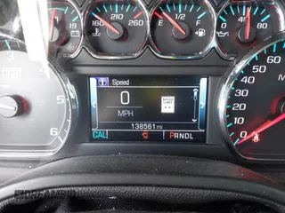 2017 Chevrolet Tahoe Premier z VIN 1GNSCCKC9HR229204, wystawiony jako IAAI lot #42066553 z przebiegiem 138 561 mil mil oraz . Historia ofert i sprzedaży dostępna na DreamBid. Obrazek 15.