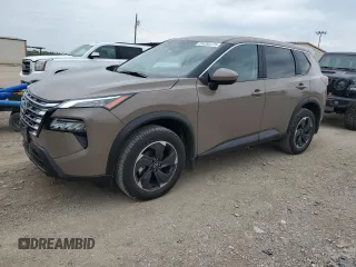 2024 Nissan Rogue SV z VIN JN8BT3BA5RW360306, wystawiony jako Copart lot #55252275 z przebiegiem 9 374 mil mil oraz Szkoda całkowita • Salvage title. Historia ofert i sprzedaży dostępna na DreamBid. Obrazek 1.