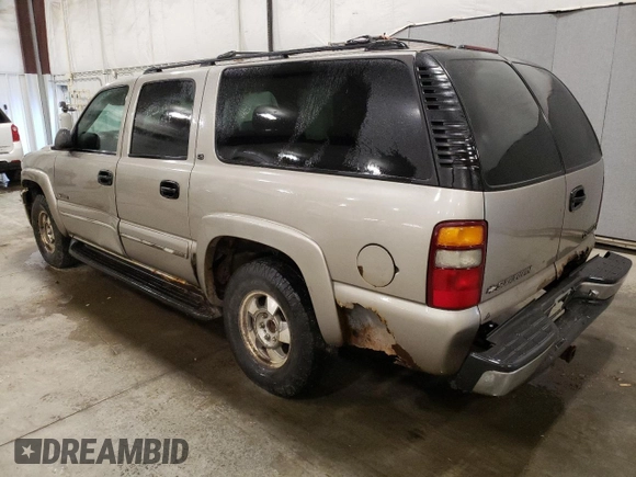 2000 Chevrolet Suburban with VIN 1GNFK16T9YJ169393, listed as a Copart auction lot 84970004 with 304,002 mi miles and Salvage Title. Bid and sale history available at carsss.com. Image 2.