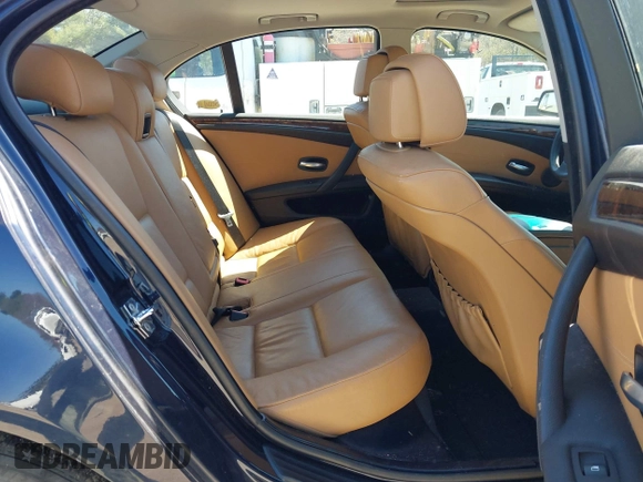 2008 BMW 5 Series 528xi with VIN WBANV13558CZ53752, listed as a IAAI auction lot 42106775 with 190,765 mi miles. Bid and sale history available at carsss.com. Image 8.