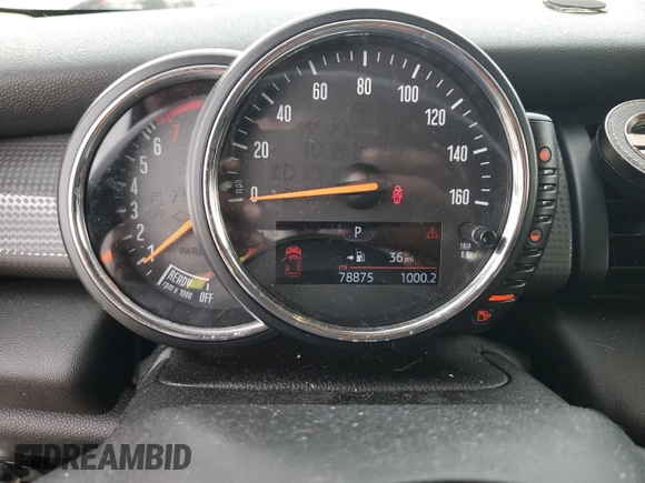 2015 MINI Hardtop with VIN WMWXM5C58F3A57125, listed as a Copart auction lot 43694195 with 78,875 mi miles and Salvage Title. Bid and sale history available at DreamBid. Image 9.