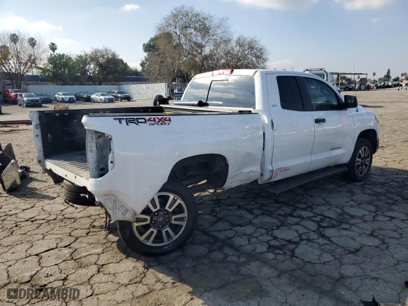 2017 Toyota Tundra 2WD SR with VIN 5TFRM5F13HX115316, listed as a Copart auction lot 42371065 with 100,590 mi miles and Salvage Title. Bid and sale history available at carsss.com. Image 3.