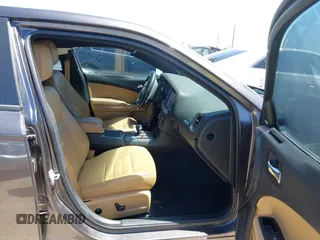 2014 Dodge Charger SXT z VIN 2C3CDXHG3EH339404, wystawiony jako IAAI lot #42072957 z przebiegiem 125 183 mil mil oraz . Historia ofert i sprzedaży dostępna na DreamBid. Obrazek 5.