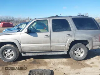 2002 Chevrolet Tahoe LS с VIN 1GNEC13Z92R278513, выставлен на аукционе IAAI как лот 41453414 с пробегом 136 447 миль миль и . История ставок и продаж доступна на DreamBid. Изображение 15.
