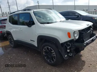 2023 Jeep Renegade Latitude z VIN ZACNJDB11PPP64019, wystawiony jako IAAI lot #42736502 z przebiegiem 39 254 mil mil oraz . Historia ofert i sprzedaży dostępna na DreamBid. Obrazek 1.