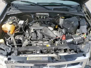 2008 Ford Escape Limited z VIN 1FMCU04138KB77500, wystawiony jako Copart lot #51249415 z przebiegiem 106 667 mil mil oraz Szkoda całkowita • Salvage title. Historia ofert i sprzedaży dostępna na DreamBid. Obrazek 11.