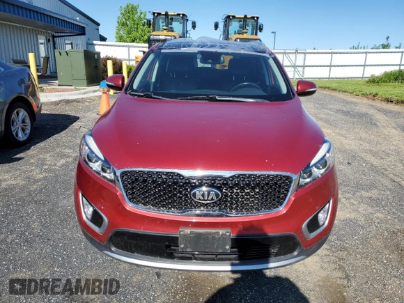 2018 Kia Sorento EX z VIN 5XYPHDA55JG366864, wystawiony jako Copart lot #57825085 z przebiegiem 67 897 mil mil oraz Czysty tytuł • Clean title. Historia ofert i sprzedaży dostępna na DreamBid. Obrazek 5.
