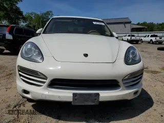 2011 Porsche Cayenne с VIN WP1AA2A27BLA08223, выставлен на аукционе Copart как лот 54278085 с пробегом 270 547 миль миль и На запчасти • Non repairable. История ставок и продаж доступна на DreamBid. Изображение 5.