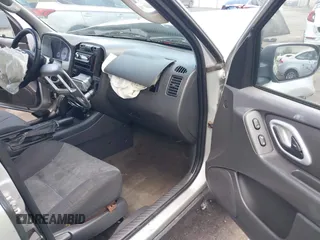 2007 Ford Escape XLS with VIN 1FMYU02Z57KB51364, listed as a IAAI auction lot 42537151 with 251,314 mi miles and . Bid and sale history available at DreamBid. Image 5.
