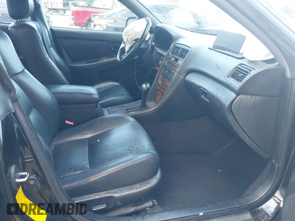 2001 Lexus ES 300 with VIN JT8BF28G115111003, listed as a IAAI auction lot 41812165 with 173,431 mi miles. Bid and sale history available at carsss.com. Image 5.