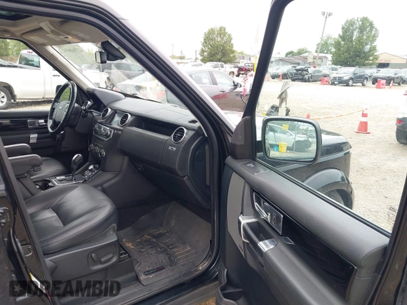 2013 Land Rover LR4 Lux z VIN SALAK2D44DA678914, wystawiony jako IAAI lot #42761654 z przebiegiem 123 979 mil mil oraz . Historia ofert i sprzedaży dostępna na DreamBid. Obrazek 5.