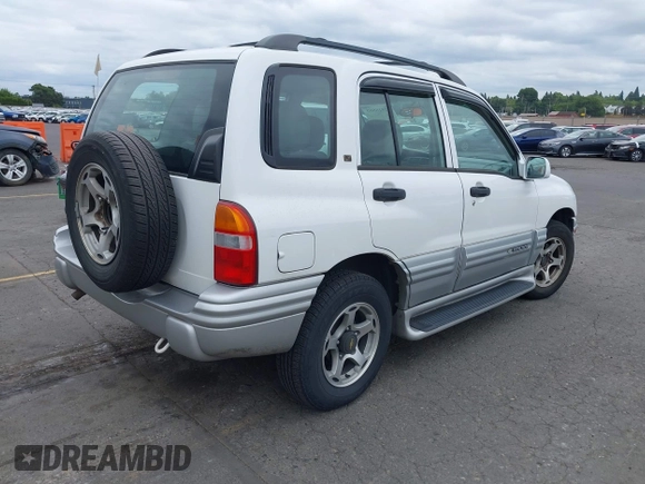 2001 Chevrolet Tracker LT with VIN 2CNBE634716940361, listed as a IAAI auction lot 42518865 with 142,369 mi miles and . Bid and sale history available at DreamBid. Image 4.