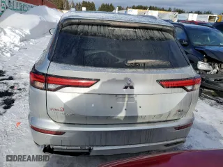 2024 Mitsubishi Outlander SE with VIN JA4J4VA8XRZ608024, listed as a Copart auction lot 45488955 with 11,283 mi miles and Salvage Title. Bid and sale history available at carsss.com. Image 6.
