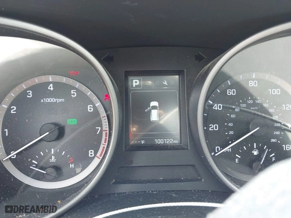 2018 Hyundai Santa Fe Sport 2.4L with VIN 5XYZT3LB2JG562023, listed as a IAAI auction lot 39788665 with NaN miles. Bid and sale history available at carsss.com. Image 7.