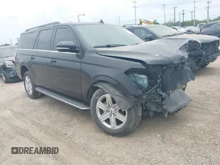 2019 Ford Expedition Max XLT z VIN 1FMJK1HTXKEA07297, wystawiony jako IAAI lot #42431260 z przebiegiem 220 617 mil mil oraz . Historia ofert i sprzedaży dostępna na DreamBid. Obrazek 1.