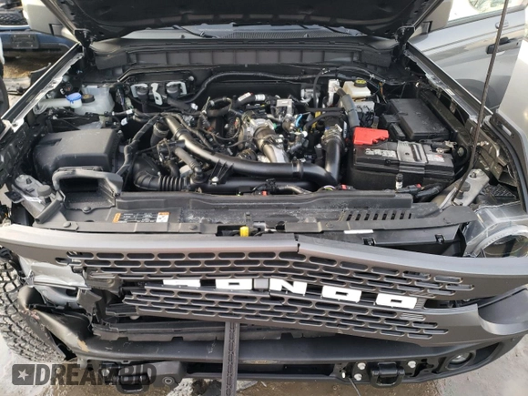 2022 Ford Bronco with VIN 1FMEE5DP3NLB87781, listed as a Copart auction lot 45737175 with 39,760 mi miles and Salvage title. Bid and sale history available at DreamBid. Image 11.