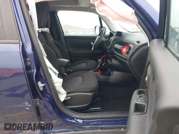 2016 Jeep Renegade Trailhawk with VIN ZACCJBCTXGPD30986, listed as a IAAI auction lot 41970876 with 55,814 mi miles and . Bid and sale history available at carsss.com. Image 5.