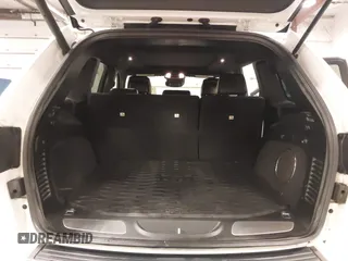 2017 Jeep Grand Cherokee Trailhawk with VIN 1C4RJFLG7HC712208, listed as a IAAI auction lot 42174543 with 158,518 mi miles and . Bid and sale history available at DreamBid. Image 17.