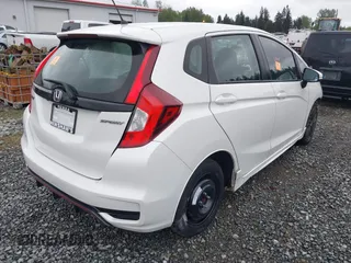 2020 Honda Fit Sport z VIN 3HGGK5H68LM715075, wystawiony jako IAAI lot #42135559 z przebiegiem Nie podano mil oraz . Historia ofert i sprzedaży dostępna na DreamBid. Obrazek 4.