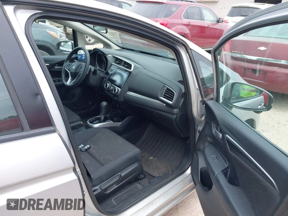 2015 Honda Fit EX-L z VIN 3HGGK5H8XFM730425, wystawiony jako IAAI lot #42503809 z przebiegiem 105 469 mil mil oraz . Historia ofert i sprzedaży dostępna na DreamBid. Obrazek 5.