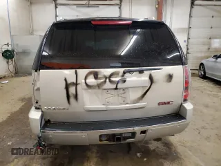 2007 GMC Yukon Denali z VIN 1GKFK638X7J301747, wystawiony jako Copart lot #57597345 z przebiegiem 186 365 mil mil oraz Szkoda całkowita • Salvage title. Historia ofert i sprzedaży dostępna na DreamBid. Obrazek 6.