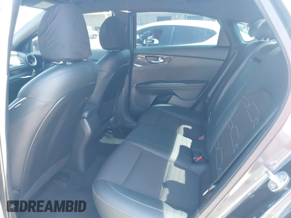 2020 Kia Forte GT-Line z VIN 3KPF34AD4LE180606, wystawiony jako IAAI lot #42311974 z przebiegiem 46 088 mil mil oraz . Historia ofert i sprzedaży dostępna na DreamBid. Obrazek 8.