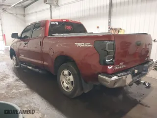 2010 Toyota Tundra 4WD Truck with VIN 5TFUW5F1XAX144077, listed as a IAAI auction lot 40135939 with 152,828 mi miles. Bid and sale history available at carsss.com. Image 3.