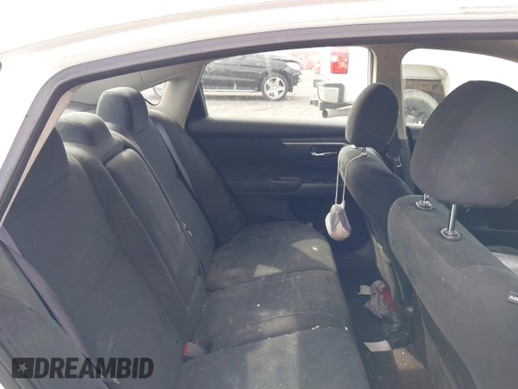 2015 Nissan Altima 2.5 S with VIN 1N4AL3APXFC212782, listed as a IAAI auction lot 41838104 with 109,010 mi miles. Bid and sale history available at carsss.com. Image 8.