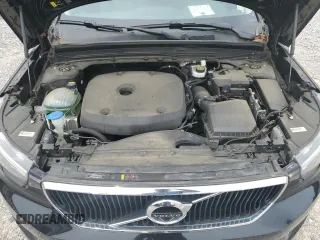 2022 Volvo XC40 Momentum z VIN YV4AC2HKXN2760409, wystawiony jako Copart lot #56512675 z przebiegiem 83 069 mil mil oraz Tytuł czysty. Historia ofert i sprzedaży dostępna na DreamBid. Obrazek 11.