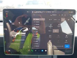 2023 Tesla Model 3 z VIN 5YJ3E1EA5PF401237, wystawiony jako IAAI lot #42520423 z przebiegiem 45 262 mil mil oraz . Historia ofert i sprzedaży dostępna na DreamBid. Obrazek 19.
