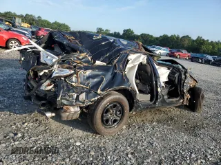 2023 Dodge Durango Pursuit with VIN 1C4SDJFT2PC583989, listed as a Copart auction lot 63729575 with Not provided miles and Salvage title. Bid and sale history available at DreamBid. Image 3.