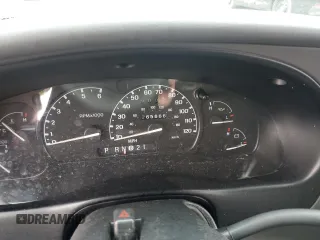 2001 Ford Ranger XL Fleet with VIN 1FTZR15E11TA47318, listed as a Copart auction lot 53272335 with 265,666 mi miles and Salvage title. Bid and sale history available at DreamBid. Image 9.