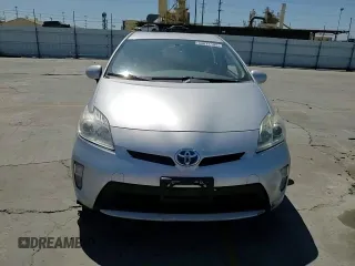 2014 Toyota Prius Four z VIN JTDKN3DU0E0379145, wystawiony jako Copart lot #53071185 z przebiegiem 185 077 mil mil oraz Szkoda całkowita • Salvage title. Historia ofert i sprzedaży dostępna na DreamBid. Obrazek 13.