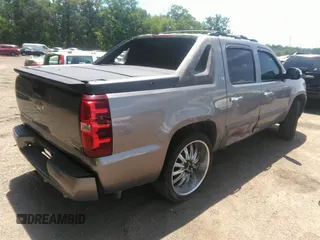 2007 Chevrolet Avalanche 3LT with VIN 3GNFK12397G266261, listed as a IAAI auction lot 42304396 with 187,573 mi miles and . Bid and sale history available at DreamBid. Image 4.