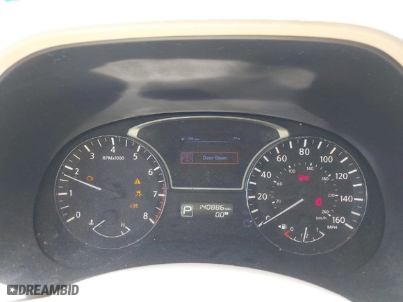 2014 Nissan Pathfinder SV with VIN 5N1AR2MN9EC734889, listed as a IAAI auction lot 41979235 with 140,886 mi miles. Bid and sale history available at carsss.com. Image 7.