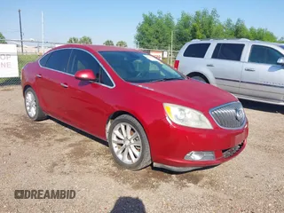 2014 Buick Verano with VIN 1G4PP5SK0E4137893, listed as a IAAI auction lot 40597553 with 179,880 mi miles. Bid and sale history available at carsss.com. Image 1.