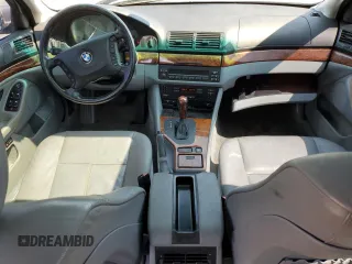2003 BMW 5 Series 525i z VIN WBADT43403G024385, wystawiony jako Copart lot #59504995 z przebiegiem 90 211 mil mil oraz Czysty tytuł • Clean title. Historia ofert i sprzedaży dostępna na DreamBid. Obrazek 8.