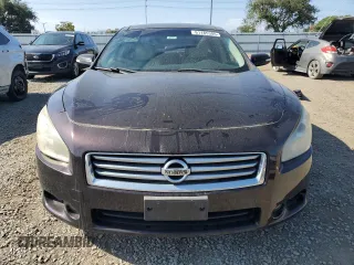 2014 Nissan Maxima SV z VIN 1N4AA5AP1EC454179, wystawiony jako Copart lot #61185305 z przebiegiem 71 121 mil mil oraz Szkoda całkowita • Salvage title. Historia ofert i sprzedaży dostępna na DreamBid. Obrazek 5.