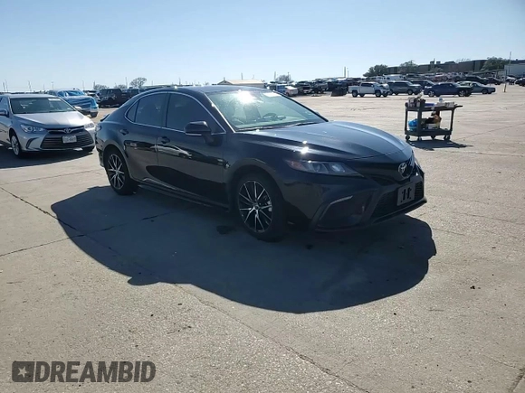 2024 Toyota Camry SE with VIN 4T1G11AK9RU192828, listed as a Copart auction lot 48491705 with 22,271 mi miles and Salvage Title. Bid and sale history available at carsss.com. Image 13.