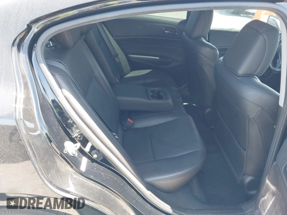 2017 Acura ILX Premium z VIN 19UDE2F73HA007955, wystawiony jako IAAI lot #42283491 z przebiegiem 110 686 mil mil oraz . Historia ofert i sprzedaży dostępna na DreamBid. Obrazek 8.